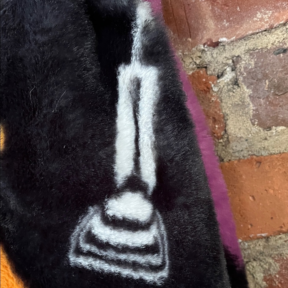 Black and Orange Hocus Pocus blanket - Picture 4 of 7